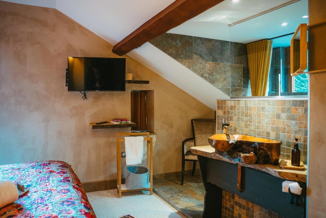 Le Grand Petit Prince - Domaine De Charme - Jacuzzis Privatifs Guebwiller Exterior foto
